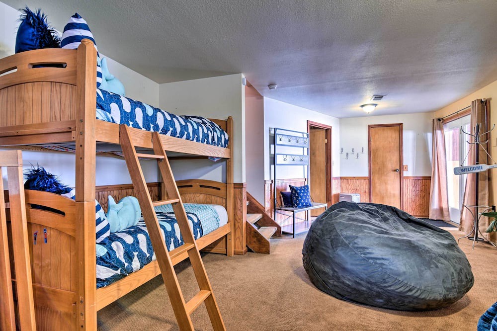 Photo of Bedroom in Fenton