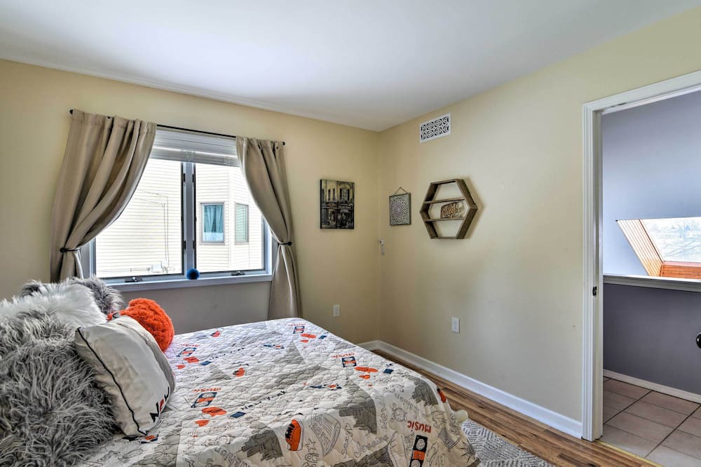 Photo of Bedroom in Fenton