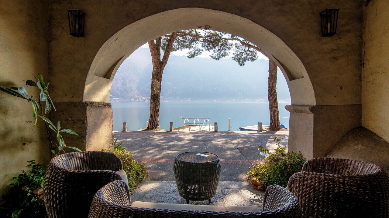 Photo of Patio Balcony in Morcote