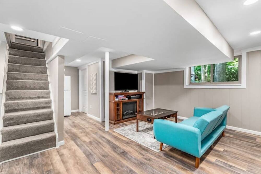 Photo of Livingroom in Lake Orion