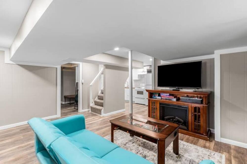 Photo of Livingroom in Lake Orion