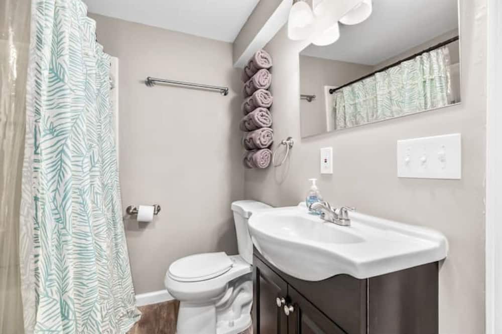 Photo of Bathroom in Lake Orion