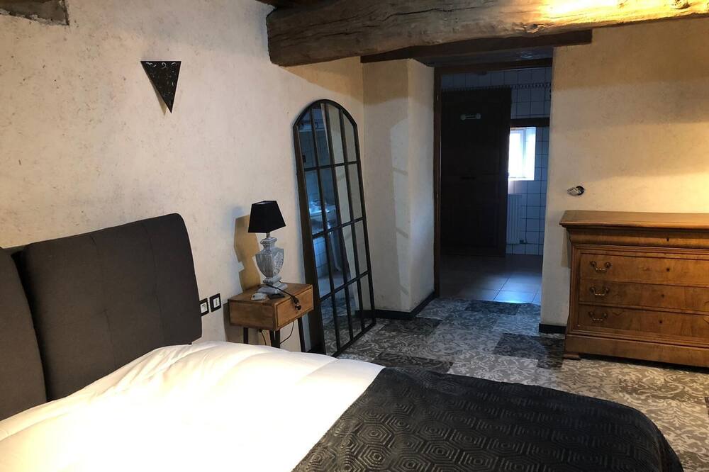 Photo of Bedroom in Hambye