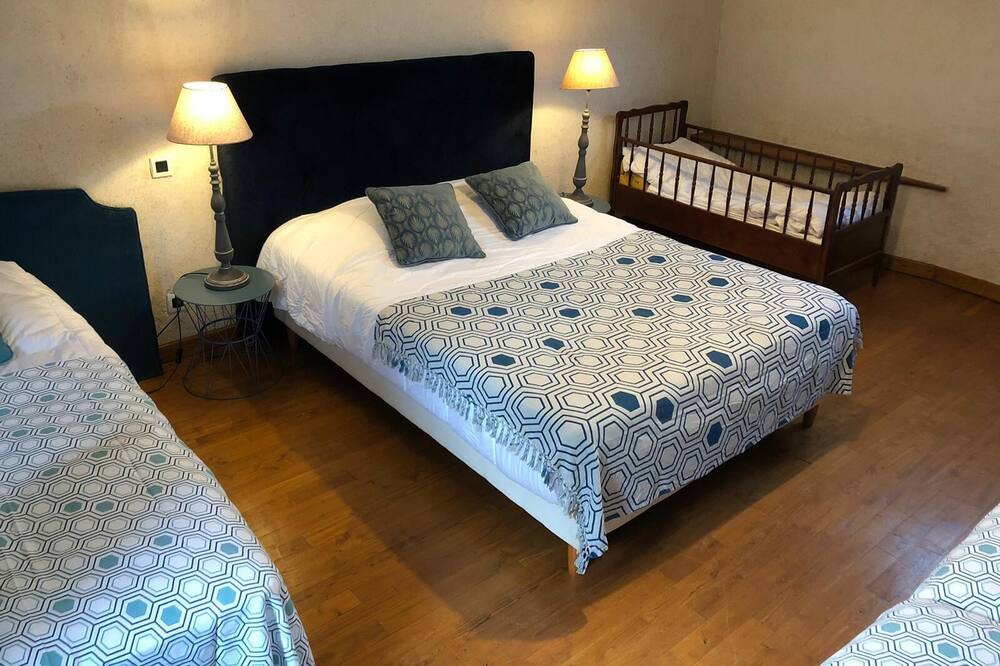 Photo of Bedroom in Hambye
