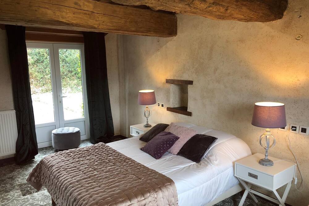 Photo of Bedroom in Hambye