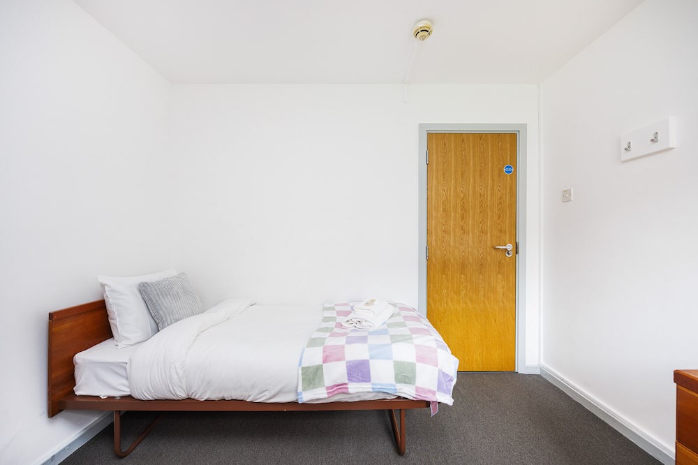 Photo of Bedroom in Bramcote