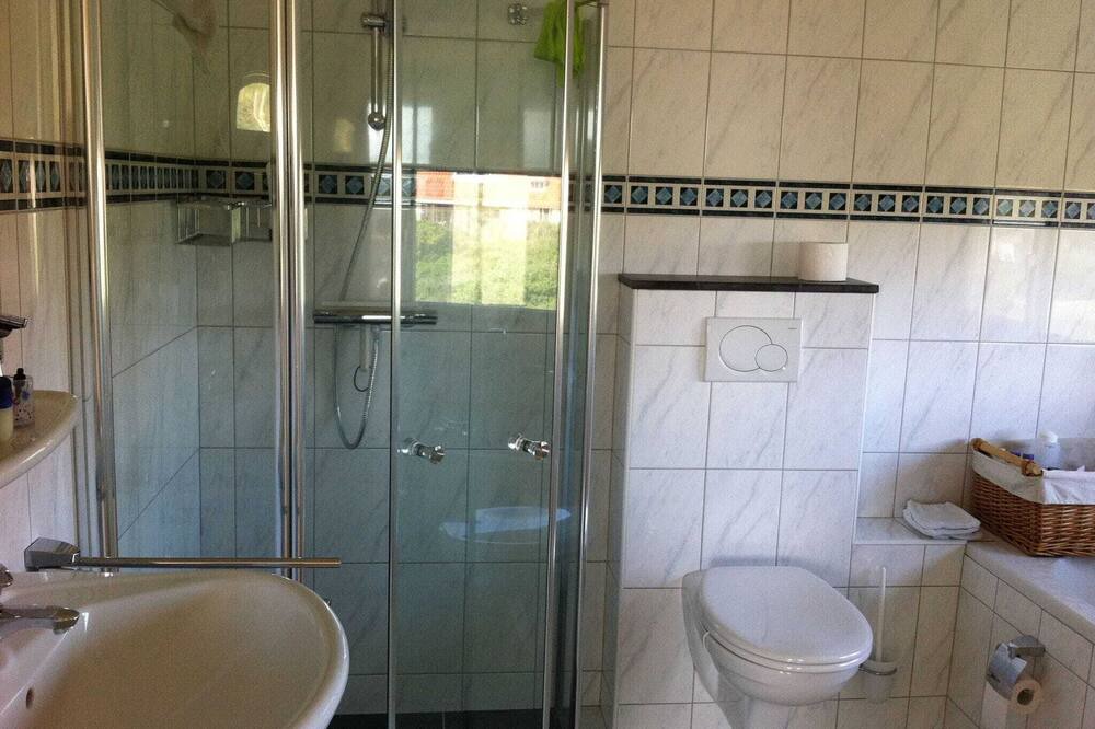 Photo of Bathroom in Midsland