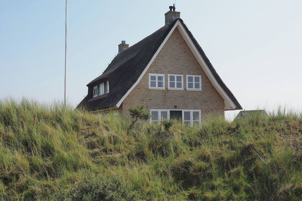 Photo of Outdoor in Midsland