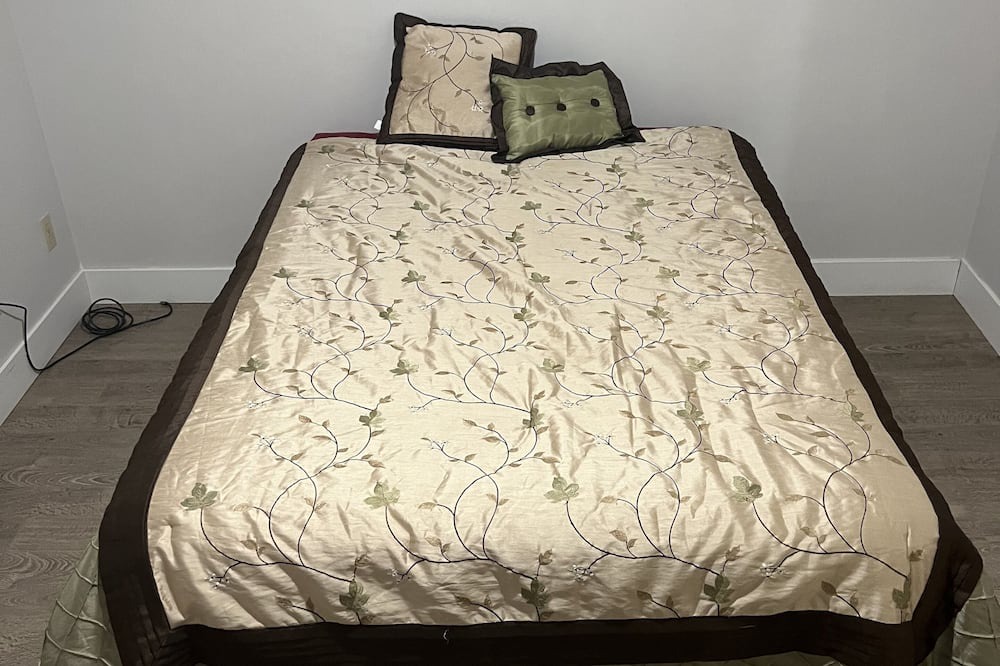 Photo of Bedroom in Chilliwack Proper Village West