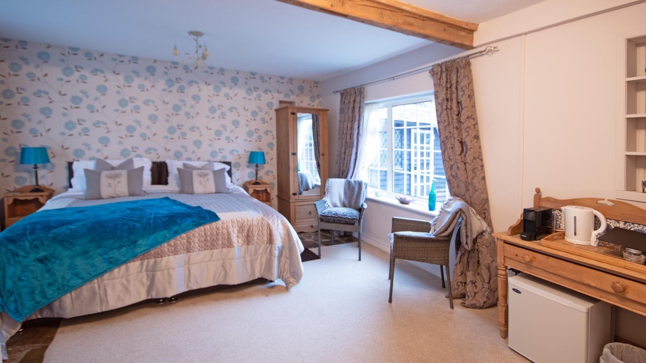 Photo of Bedroom in Barns Green