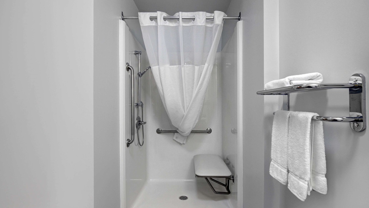 Photo of Bathroom in Airdrie