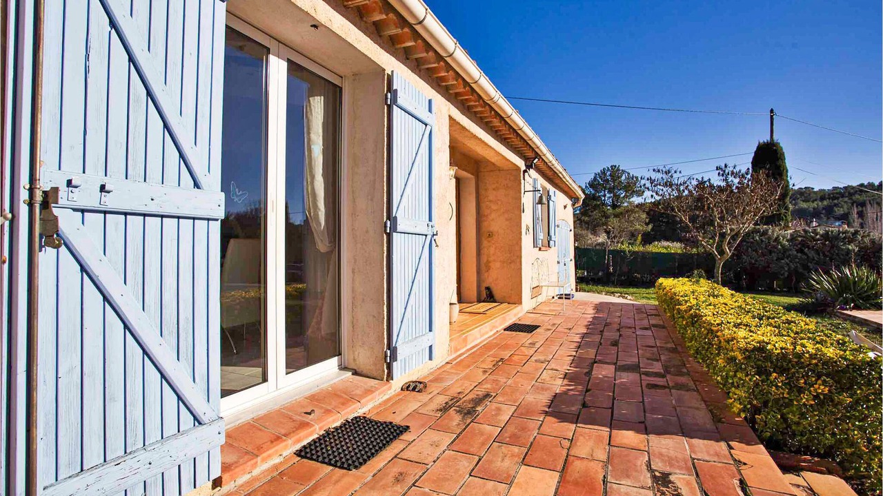 Photo of Outdoor in Entrecasteaux