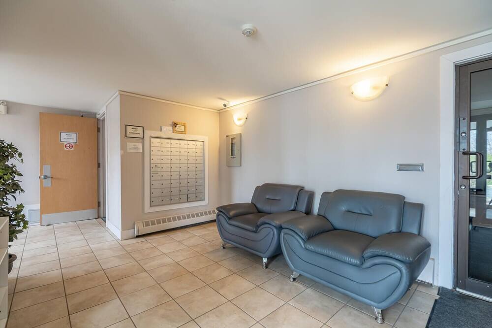Photo of Livingroom in Dartmouth