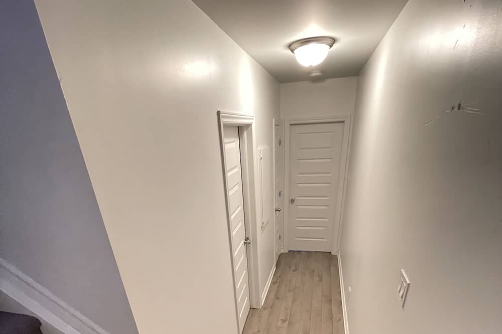 Photo of Livingroom in Aylmer