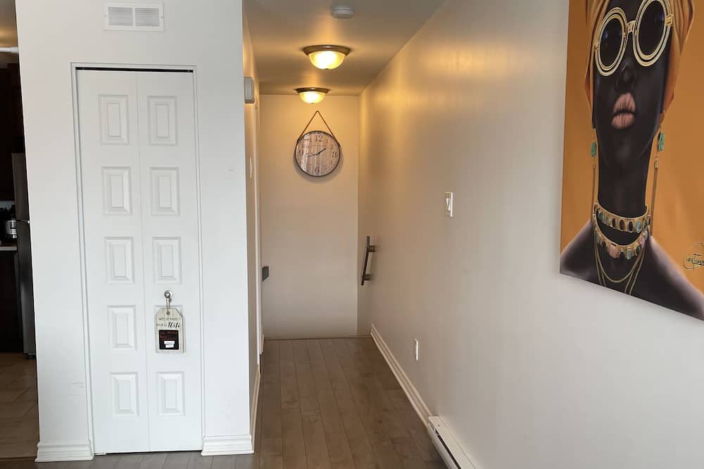 Photo of Livingroom in Aylmer