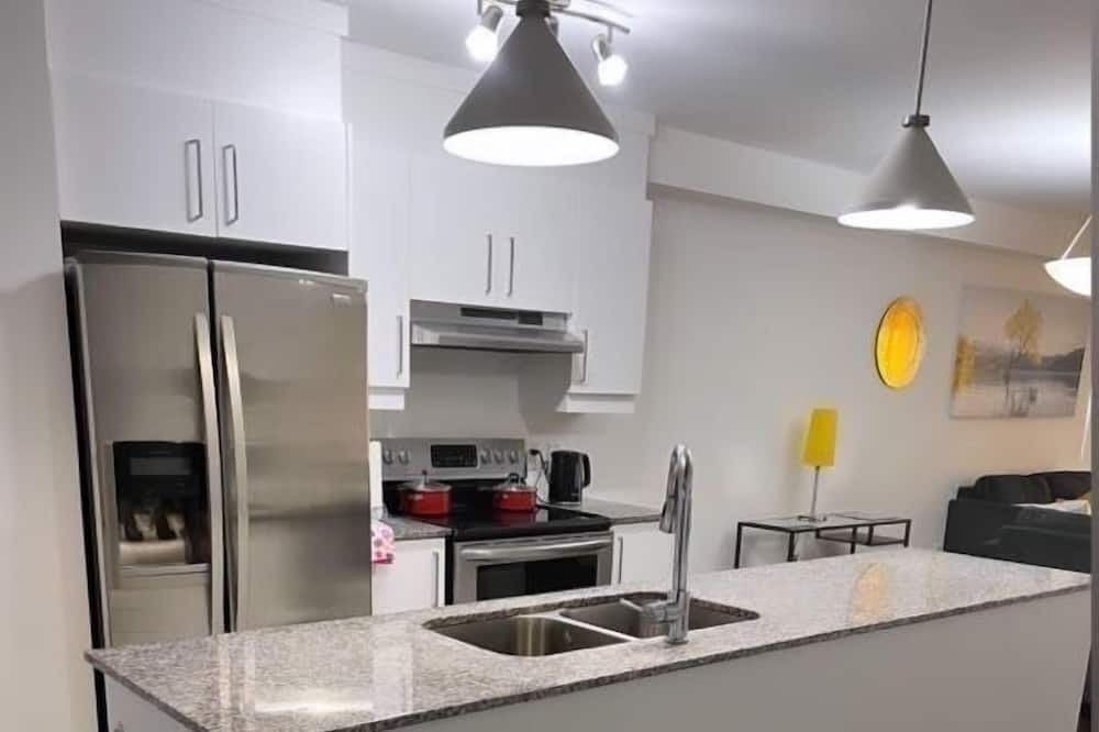 Photo of Kitchen in Aylmer