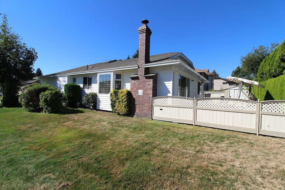 Photo of Outdoor in Surrey Newton