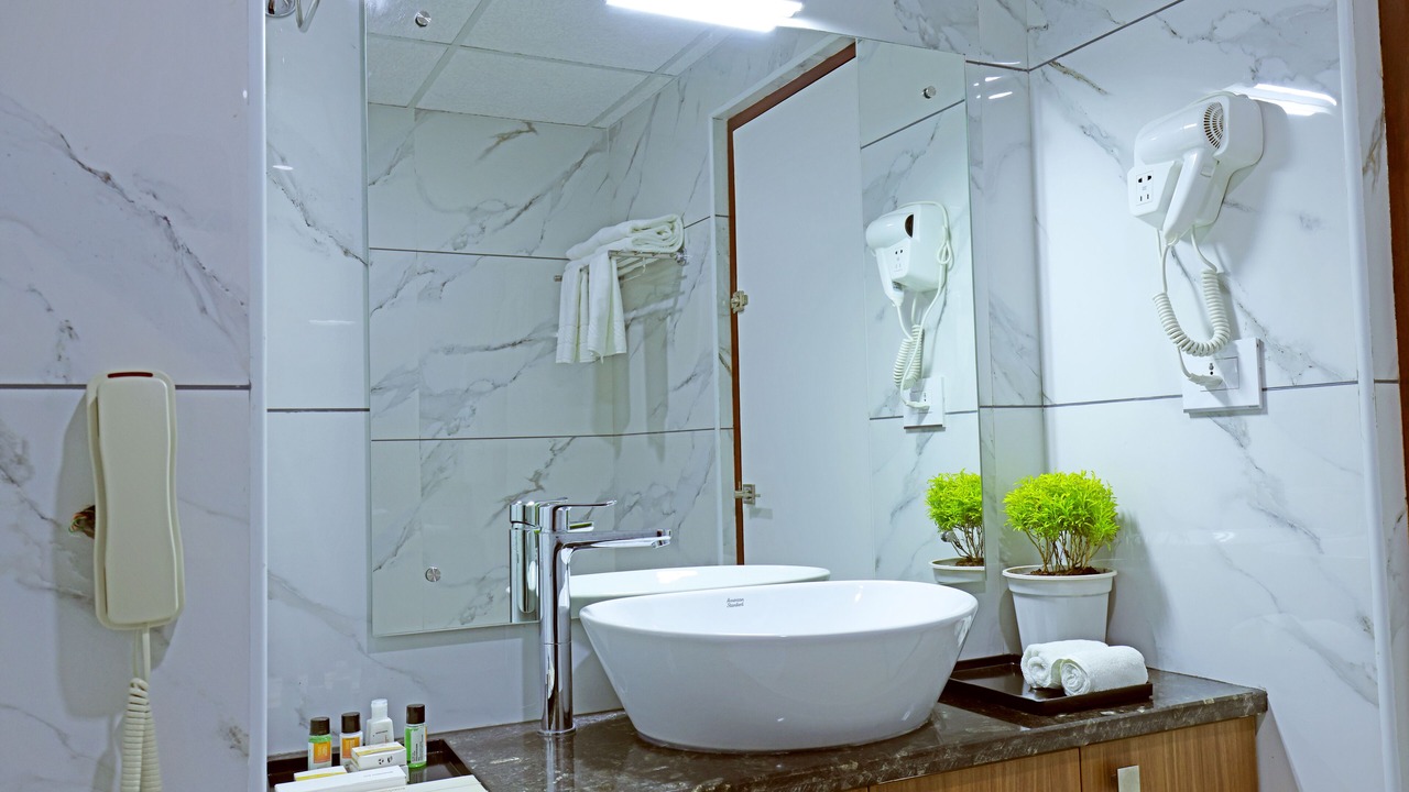 Photo of Bathroom in East Nada