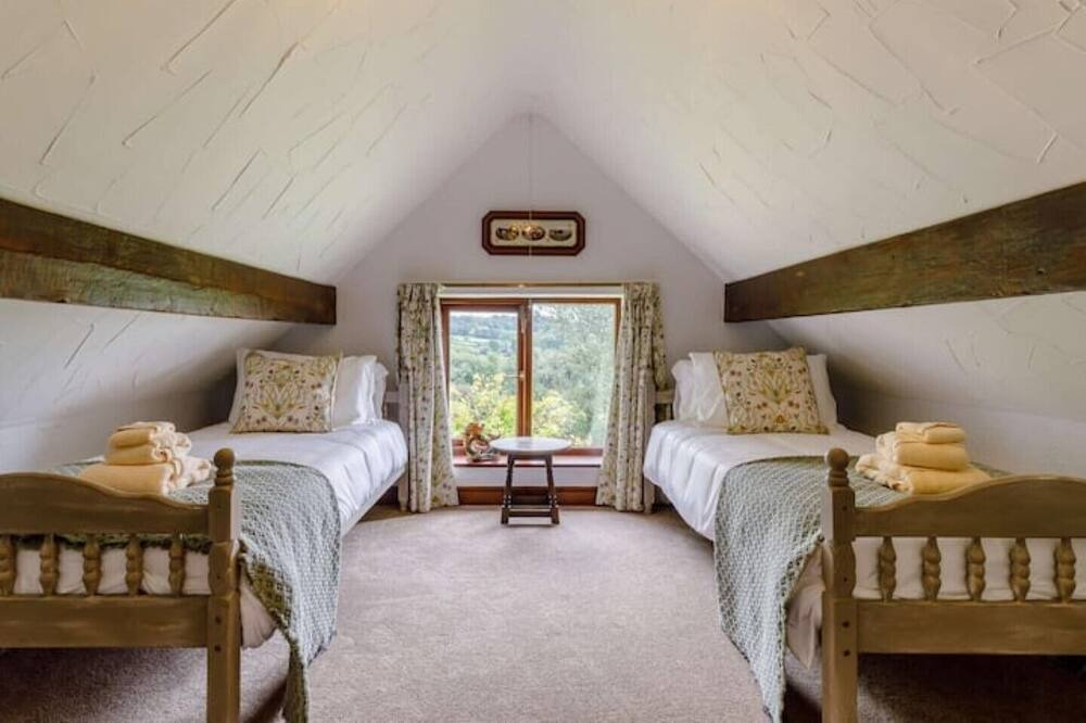 Photo of Bedroom in Froghall