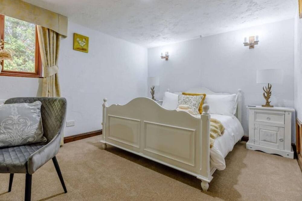 Photo of Bedroom in Froghall