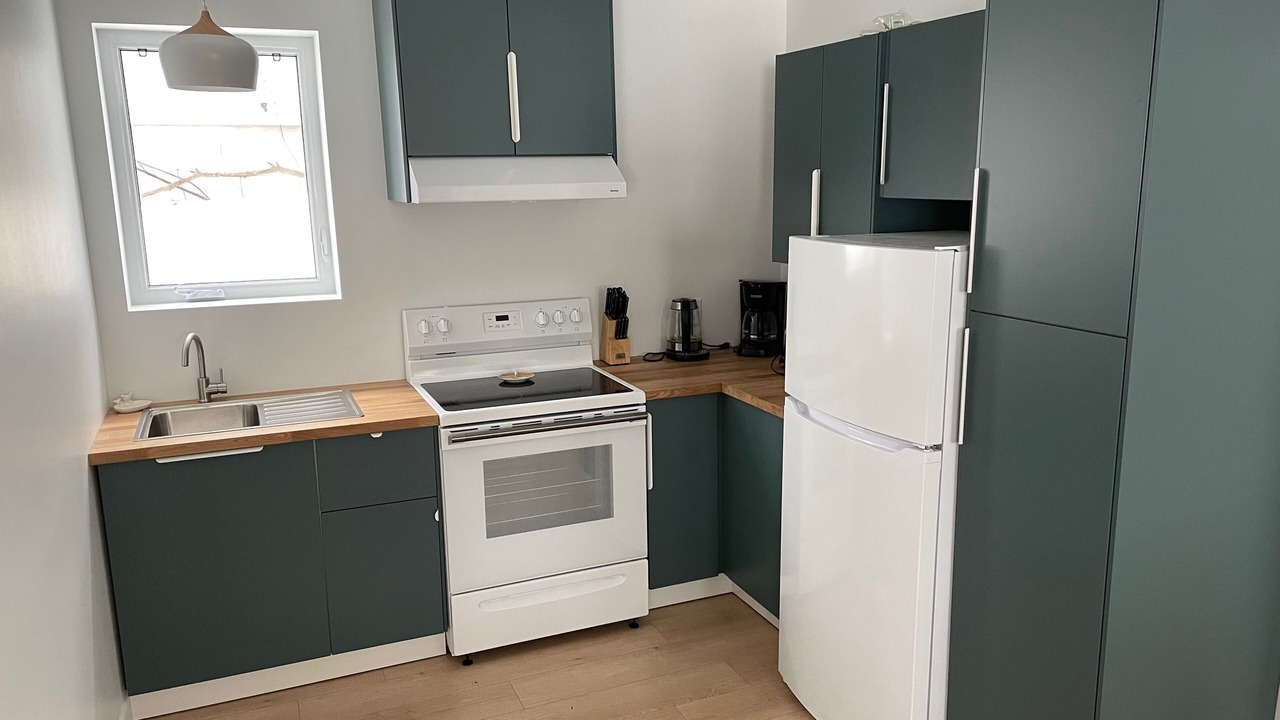 Photo of Kitchen in Aylmer