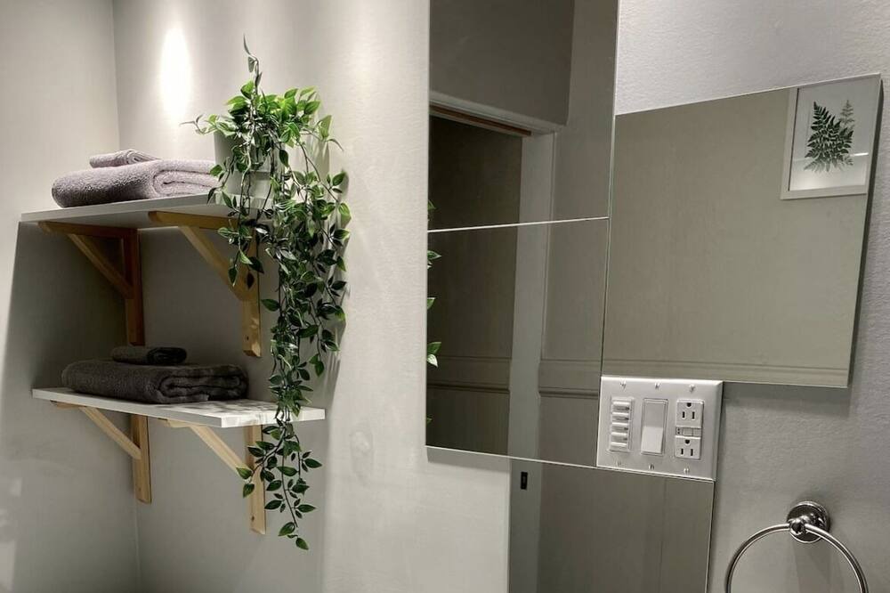 Photo of Bathroom in Hull