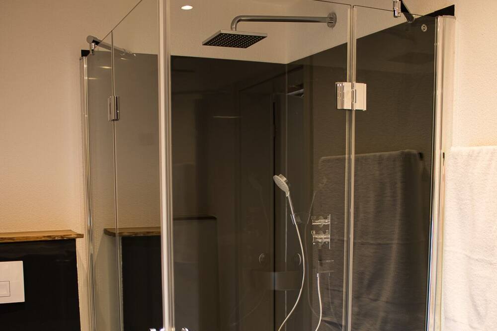 Photo of Bathroom in Frommern