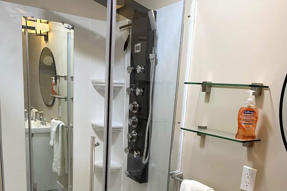 Photo of Bathroom in Bayside