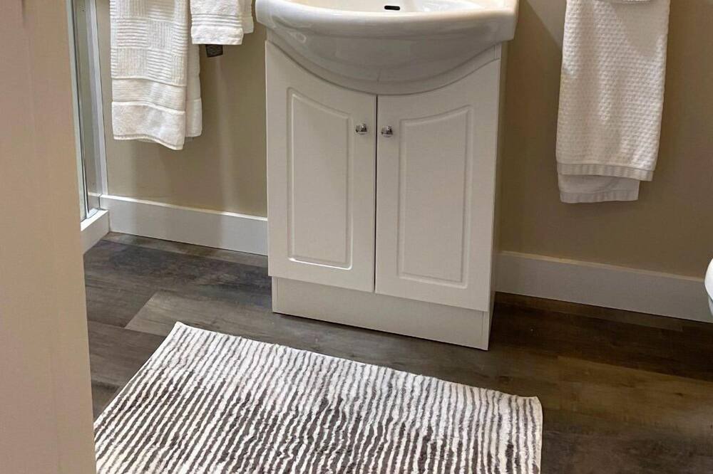 Photo of Bathroom in Bayside