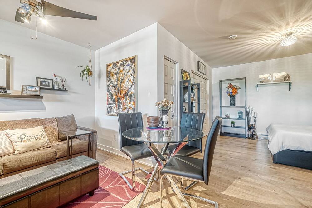 Photo of Livingroom in Plateau