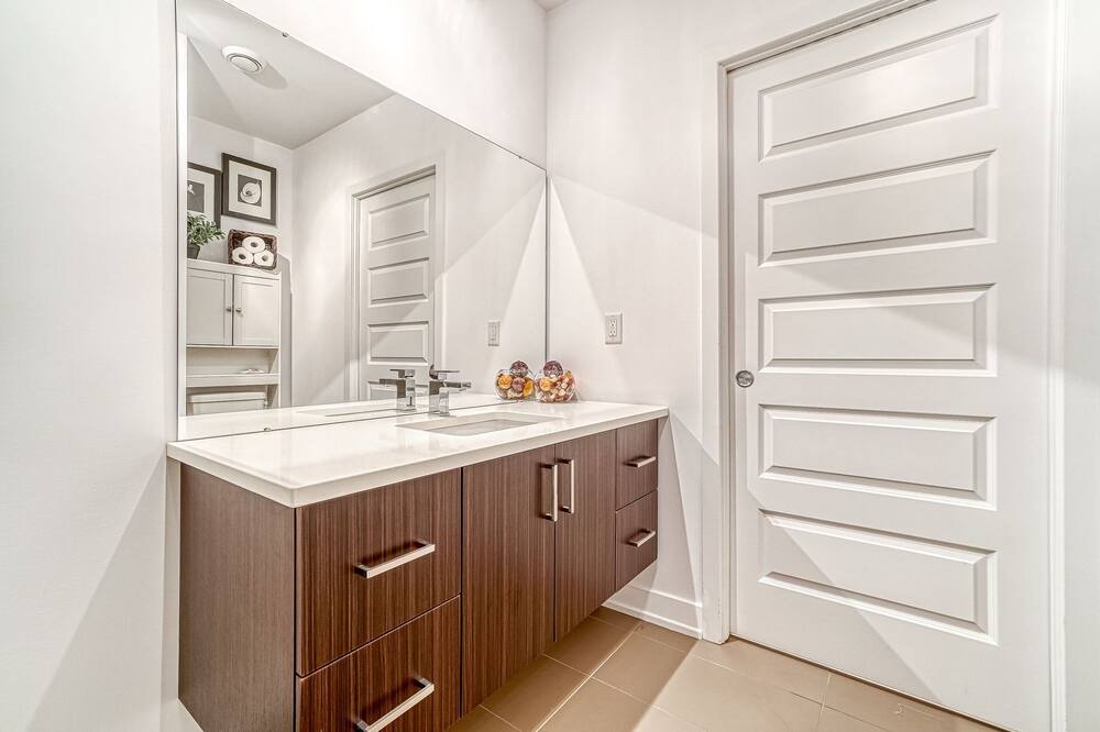 Photo of Bathroom in Plateau