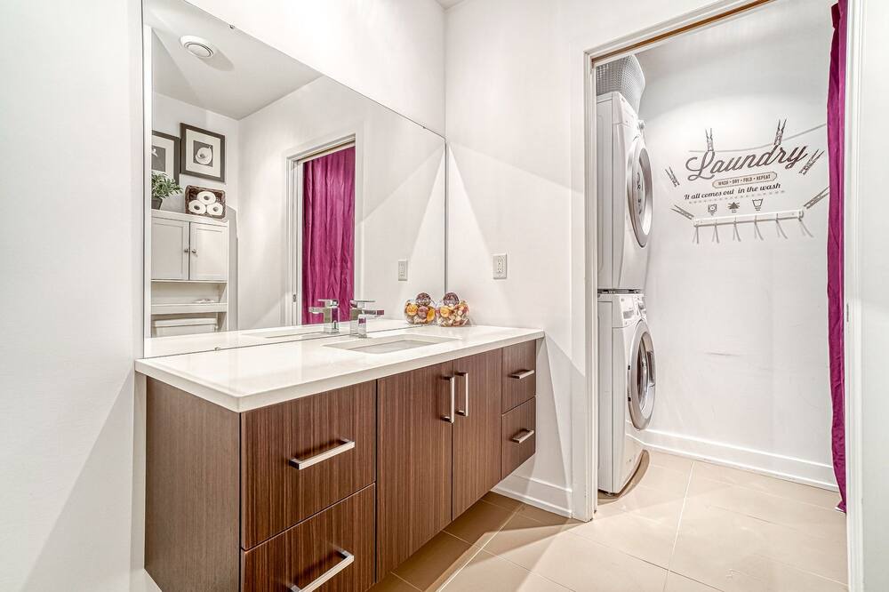 Photo of Bathroom in Plateau