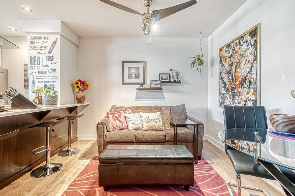 Photo of Livingroom in Plateau