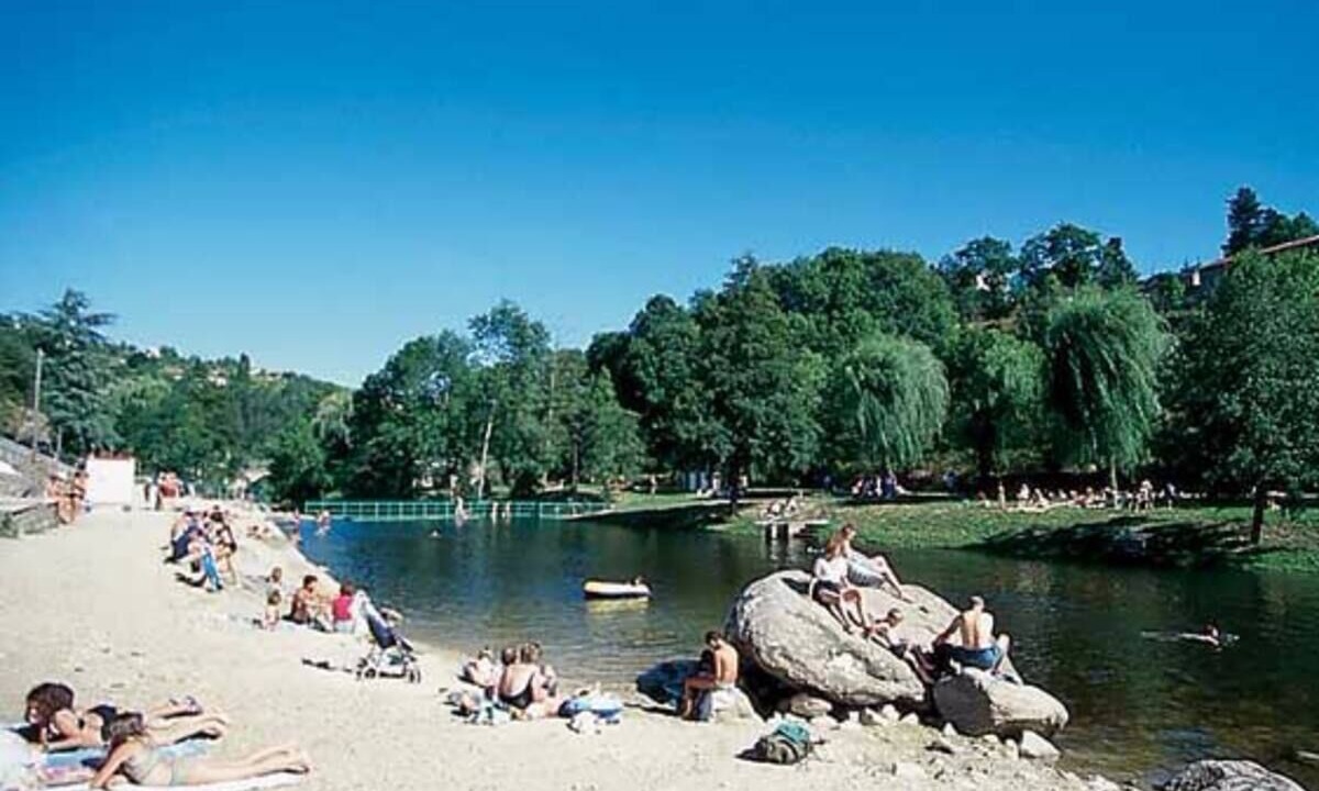Photo of Outdoor in Desaignes