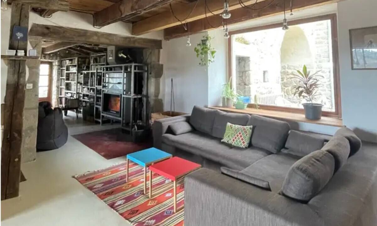 Photo of Livingroom in Desaignes