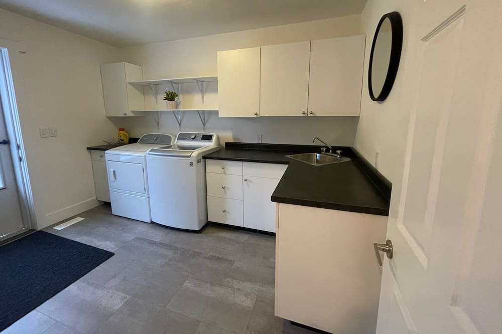 Photo of Kitchen in Byron