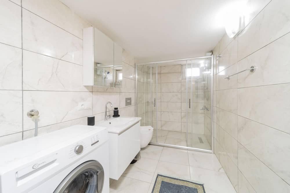 Photo of Bathroom in Altnkum Mahallesi