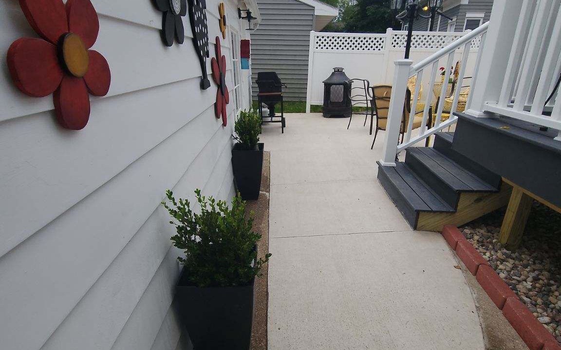 Photo of Patio Balcony in Kewaunee