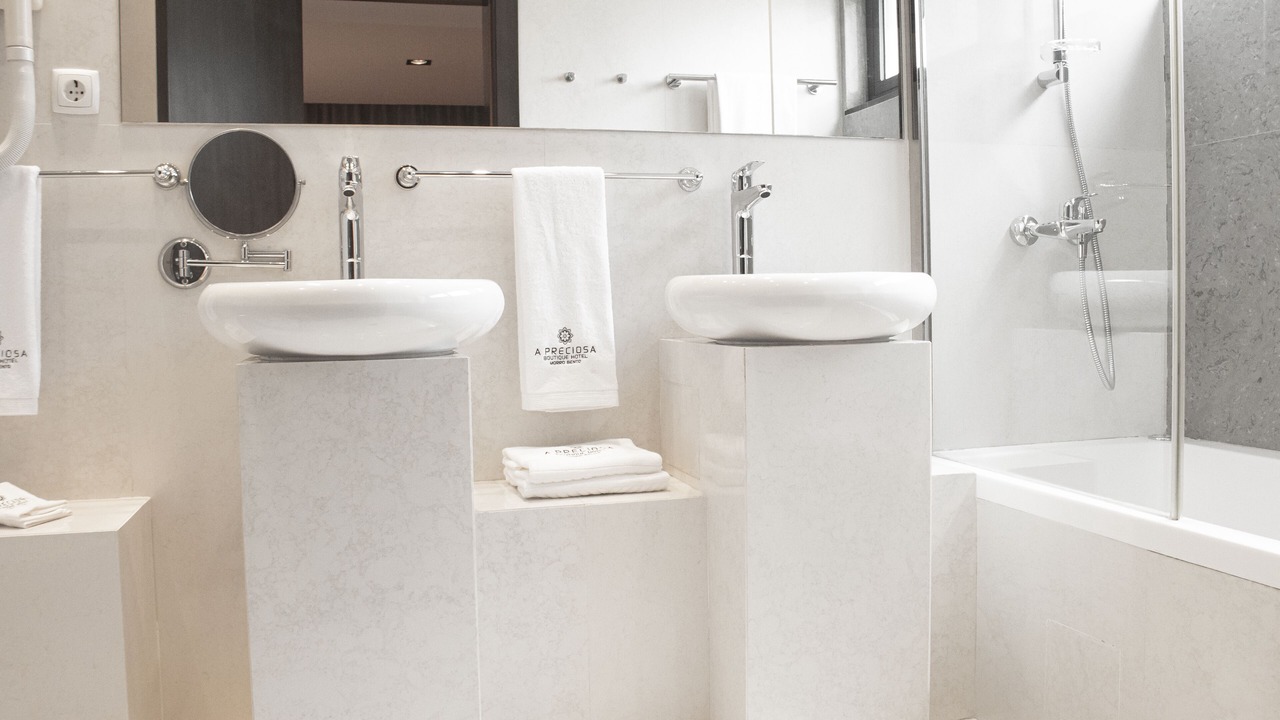 Photo of Bathroom in Luanda