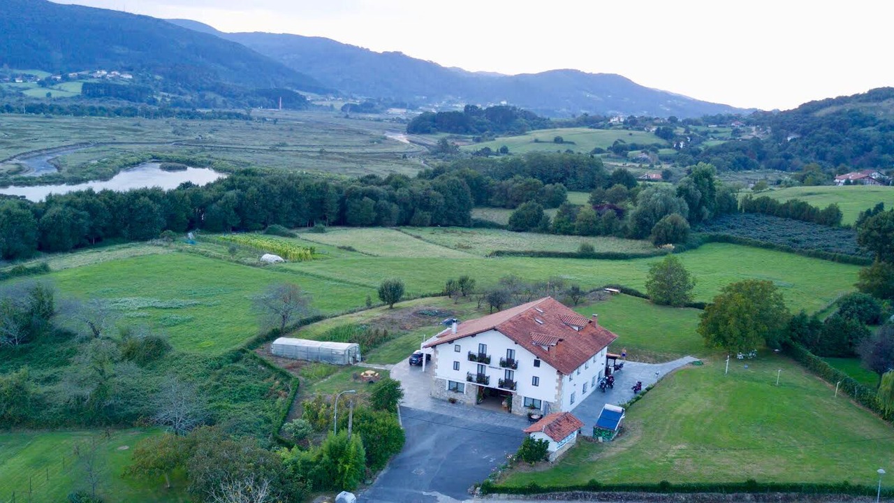 Photo of Outdoor in Gautegiz Arteaga