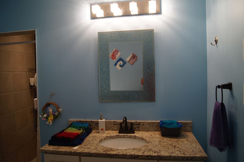 Photo of Bathroom in Wasaga Beach