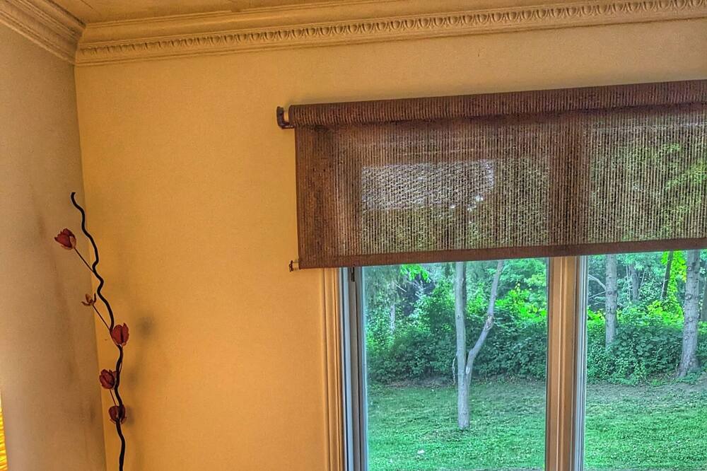 Photo of Bedroom in Aylmer