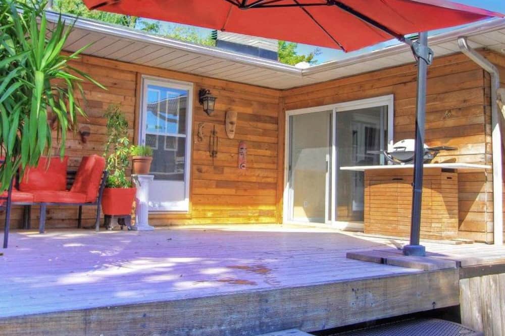 Photo of Outdoor in Aylmer