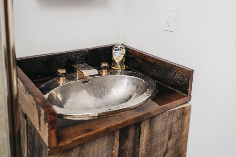 Photo of Bathroom in Kamiah