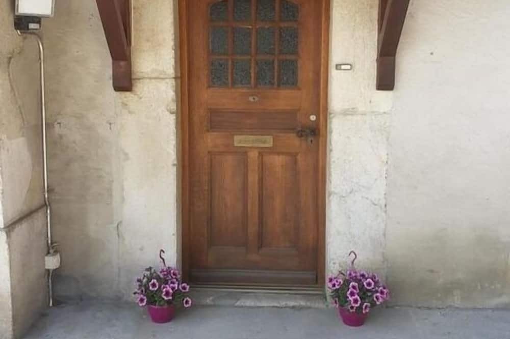 Photo of Outdoor in Luins
