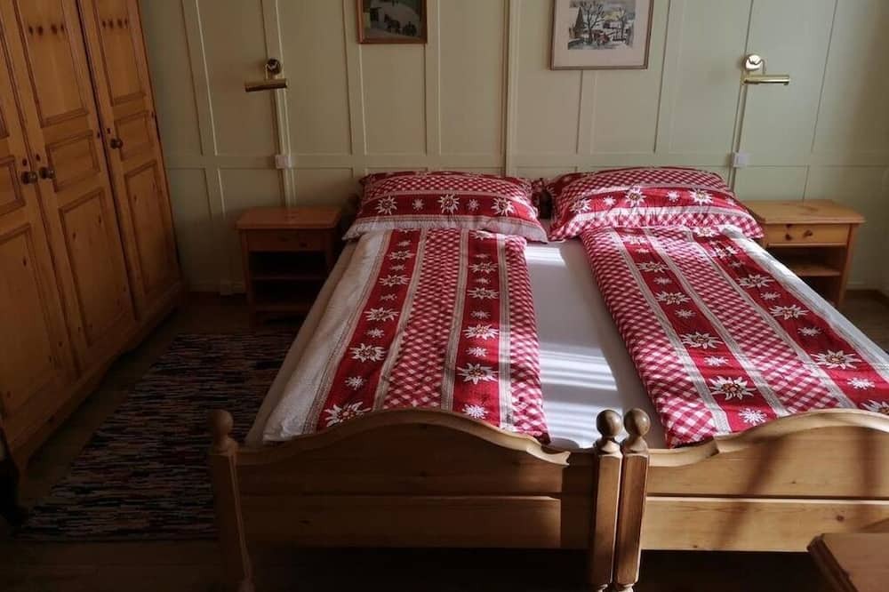 Photo of Bedroom in Lungern