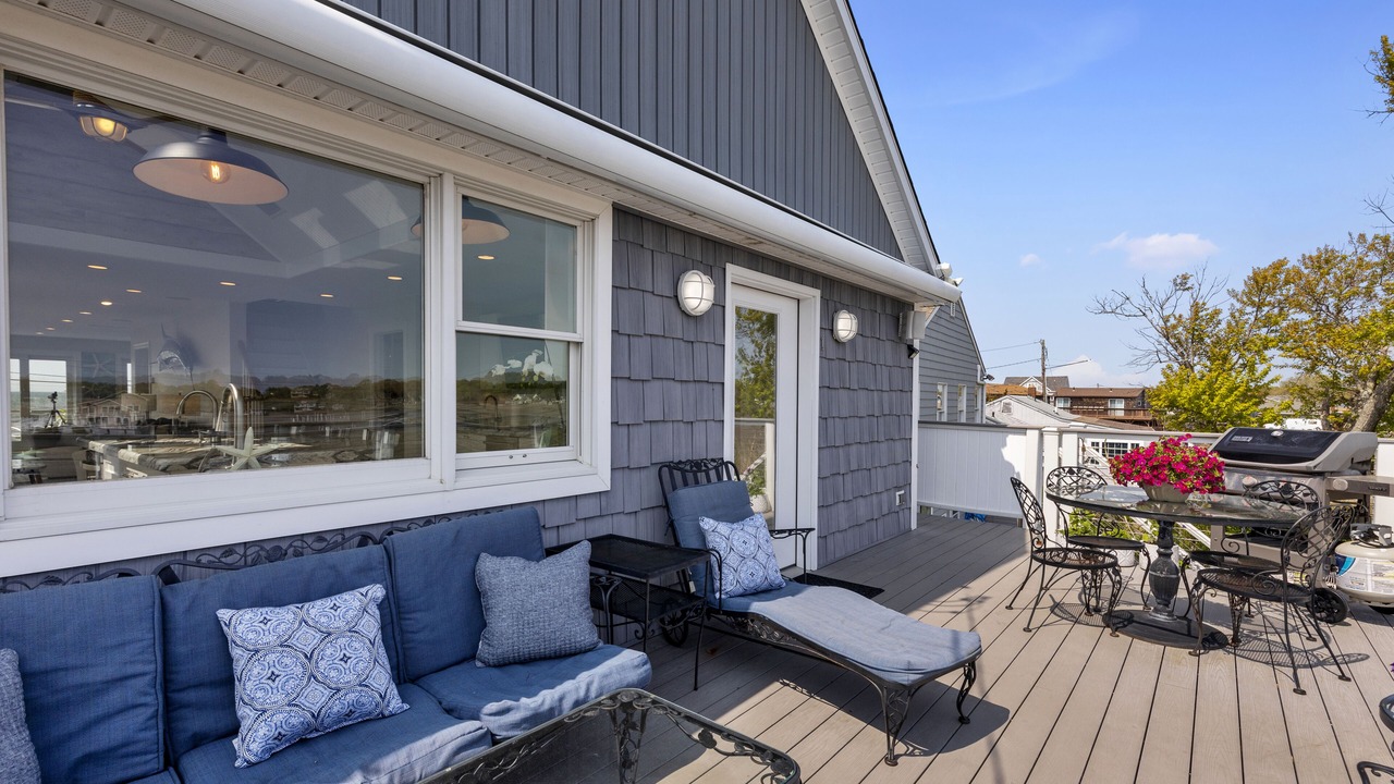 Photo of Outdoor in Saybrook Manor