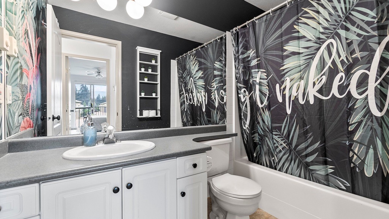 Photo of Bathroom in Sicamous