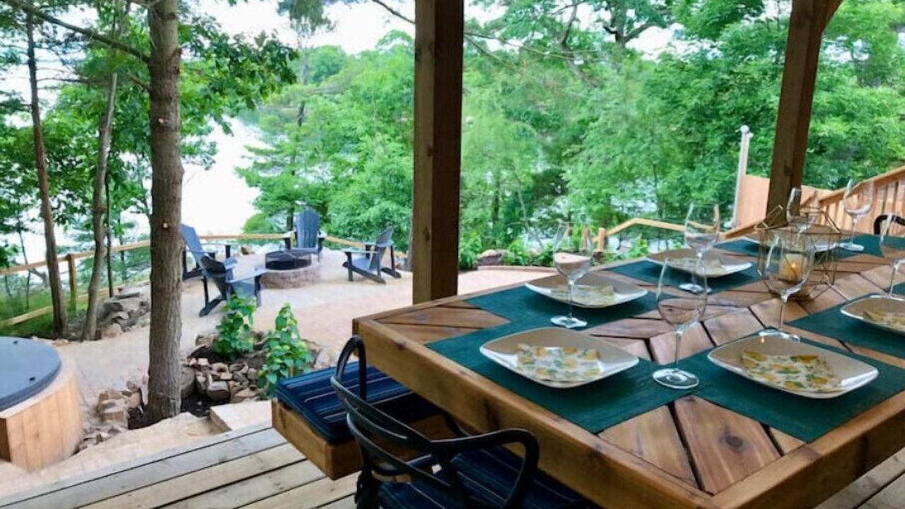 Photo of Outdoor in Lansdowne
