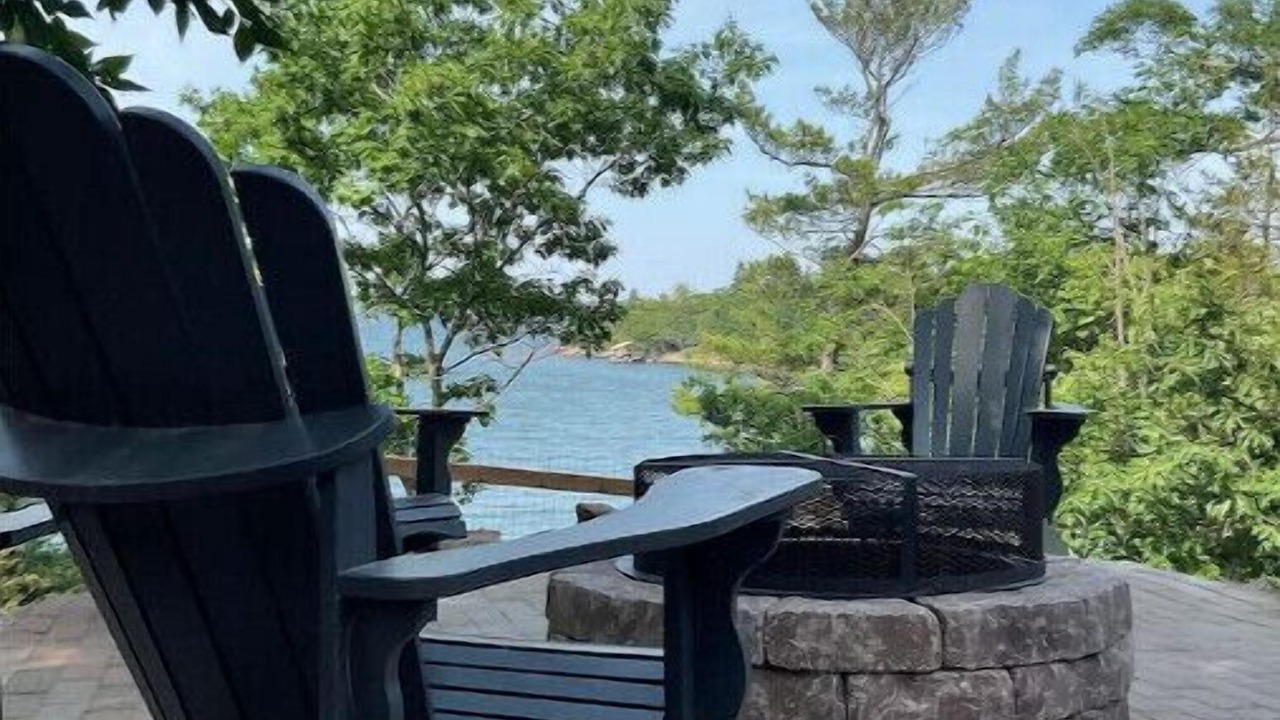Photo of Outdoor in Lansdowne